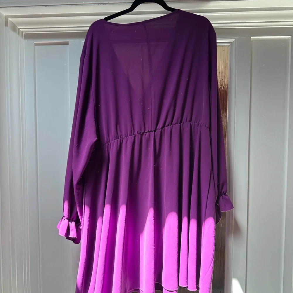 Elegant Purple Women's Dress - Picture 2 of 3
